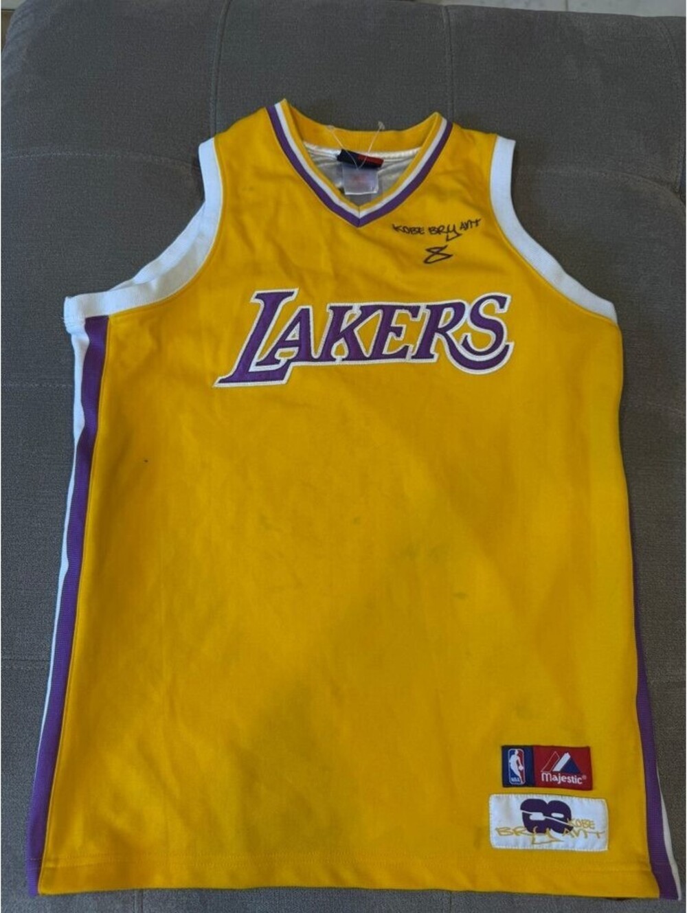 Kobe Bryant #8 Lakers Majestic Jersey Photo Print Size 14/16